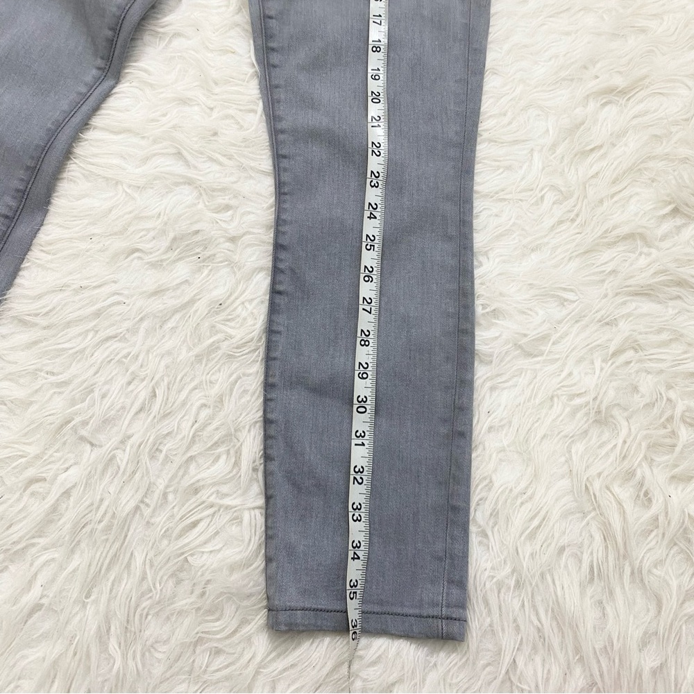 VERONICA BEARD Light Gray Skinny Jeans - Picture 4 of 6